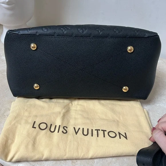 SOLD! 🎉Authentic Louis Vuitton Maida Hobo black leather monogram empriente EUC! - Picture 9 of 16